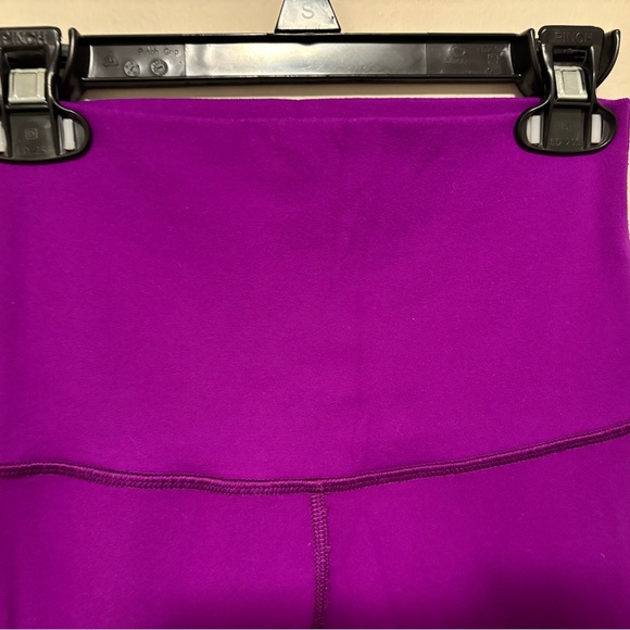 Lululemon Wunder Under Pant III (Brushed)—Tender Violet | size 2 - Picture 7 of 10